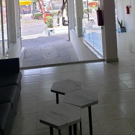 Hotel Estadia ليون المظهر الخارجي الصورة